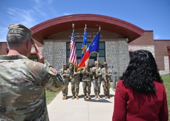 Osmani viziton ushtarët amerikanë që shërbyen në kohën e sulmit në Banjskë