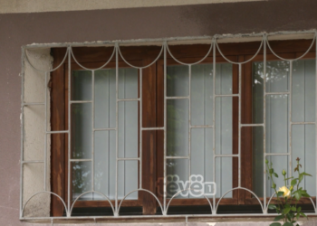 Hajdutët që kishin cak shtëpinë e priftit plagosën policin në Klinë, si ndodhi rasti?