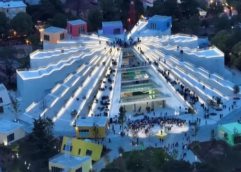 Piramida e Tiranës fiton Çmimin e Madh për Evropën Juglindore