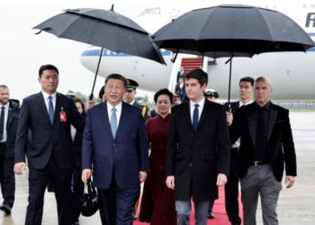 Presidenti i Kinës nis vizitën në Francë