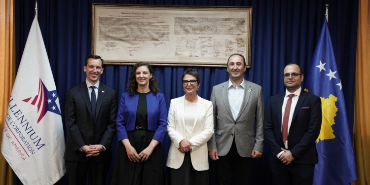 Nënshkruhet marrëveshja për energji më të pastër me MCA-Kosova