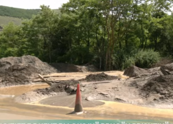 Rrëshqitjet e dheut në Kishnicë bllokojnë rrugën Prishtinë-Gjilan