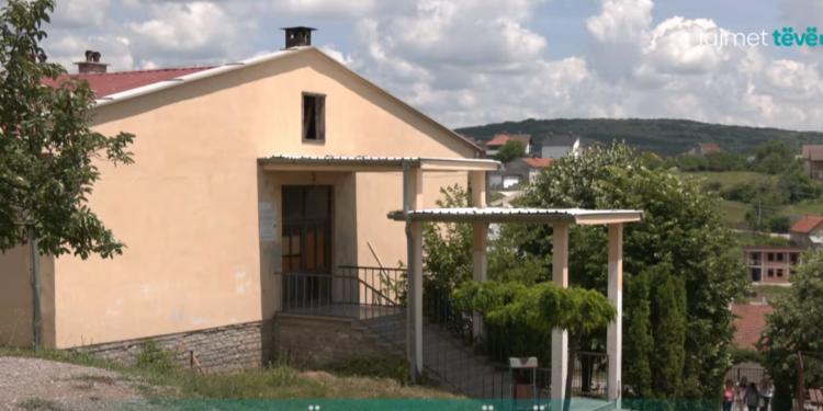 Shkolla të ruhet apo të rrënohet?