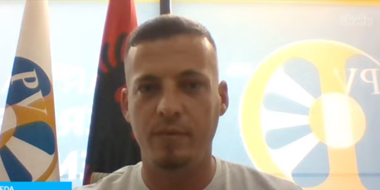 Haliti: Qeveria e Shqipërisë s’po na mbështetë sa ajo e Kosovës
