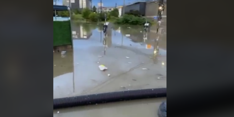 Reshjet e shiu shkaktojnë dëme dhe vërshime në Veternik