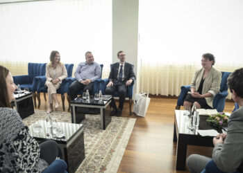 Kurti mirëpriti profesorët Susan Morgan dhe Andy Hamilton nga Ulster University