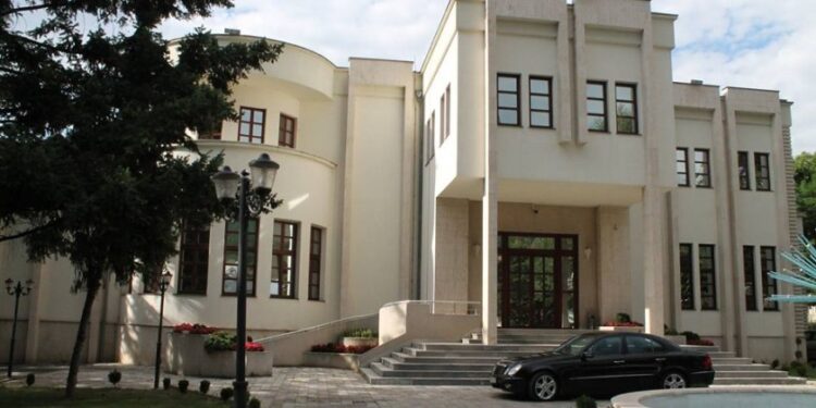 Sot nënshkruhet Memorandum Mirëkuptimi ndërmjet Prizrenit dhe Portos