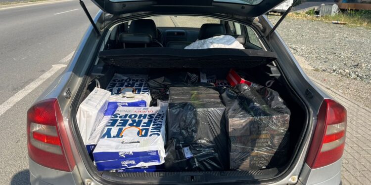 Policia e Kosovës sekuestron 3 mijë e 250 pako me cigare në Gjakovë