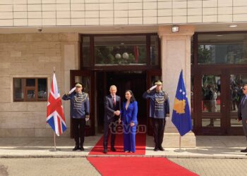 Nis takimi i Osmanit me Tony Blair