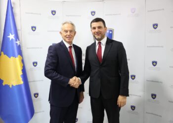 Krasniqi: Kosova nuk do të harrojë kurrë lidershipin e ish-kryeministrit Blair