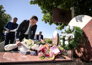 VV-ja përkujton Arbnor Deharin: Vazhdon të jetë figurë qendrore dhe orientuese në angazhimin dhe ecjen tonë politike