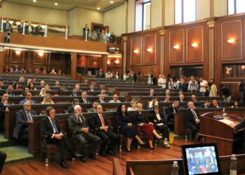 Në 25 vjetorin e çlirimit krerët e shtetit premtojnë anëtarësim në NATO