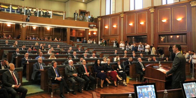 Në 25 vjetorin e çlirimit krerët e shtetit premtojnë anëtarësim në NATO