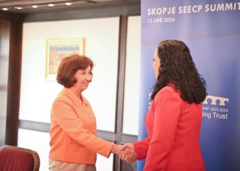 Osmani e Siljanovska diskutojnë për bashkëpunimin ndërmjet dy vendeve