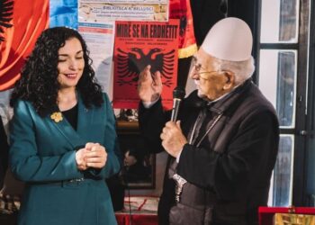 Osmani ngushëllon familjarët për vdekjen e at Antonio Belushit