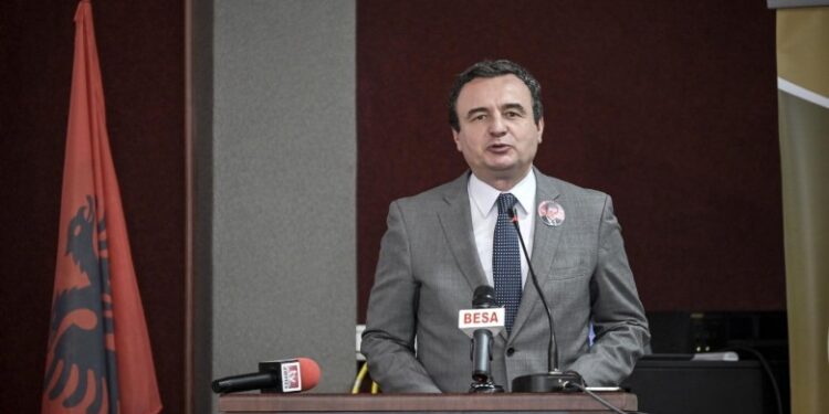 Kurti në 81-vjetorin e lindjes së Ukshin Hotit: E jetonte atë që e studionte dhe e studionte atë që e jetonte