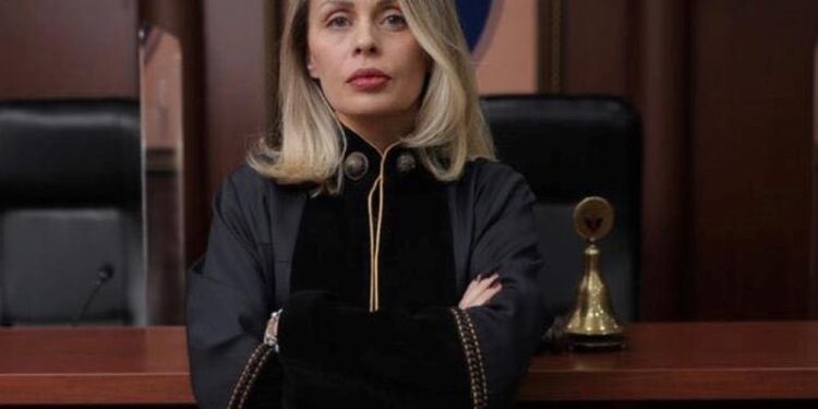 Gresa Caka-Nimani rizgjidhet për mandat të dytë në krye të Gjykatës Kushtetuese