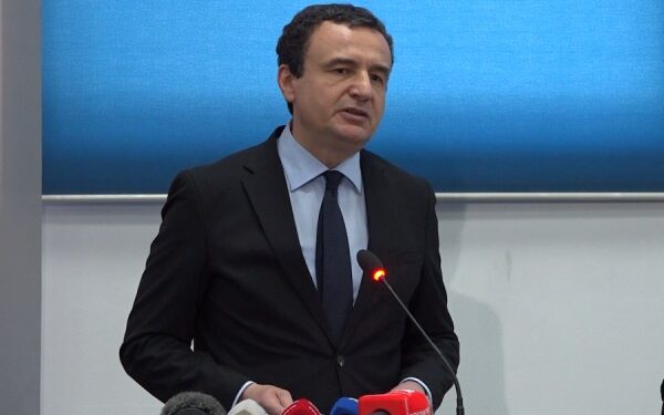 Nderohet akademik Ferri, Kurti: Arti i tij është pasqyrim i qenies sonë kombëtare