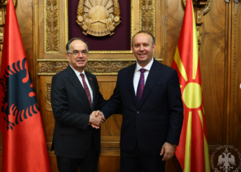 Begaj beson në “rrugë me katër korsi”  të bashkëpunimin me Maqedoninë Veriore