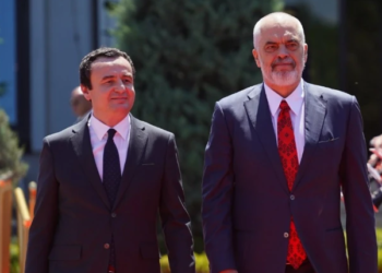 Qeveria e Kosovës deklarohet për mos takimin e Kurtit me Ramën