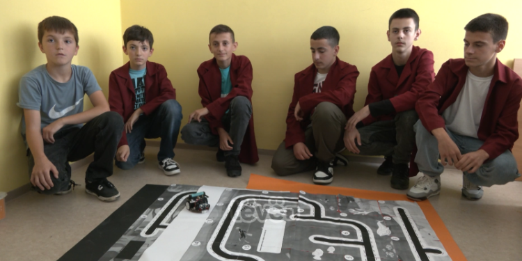 Nxënësit e Suharekës zunë vendin e shtatë në Evropë e të nëntin në botë