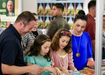 Osmani: Nuk ka teknologji apo inovacion që e zëvendëson ndjesinë e leximit të librit