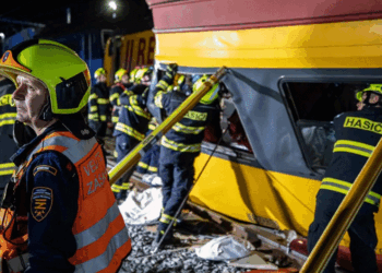 Katër të vdekur dhe 23 të plagosur në një përplasje mes trenave në Republikën Çeke