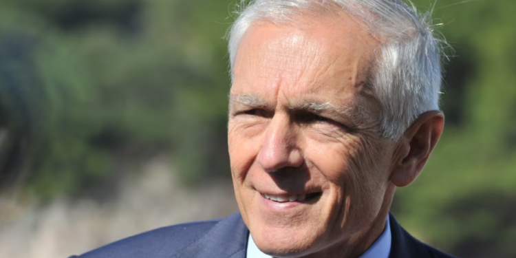 Clark: Ambiciet ruse pengojnë stabilitetin mes Kosovës dhe Serbisë