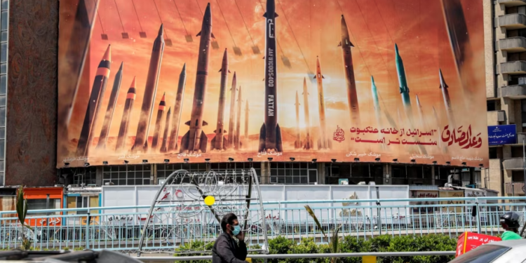 Irani paralajmëron se do t’i kundërpërgjigjet Izraelit nëse e sulmon Libanin