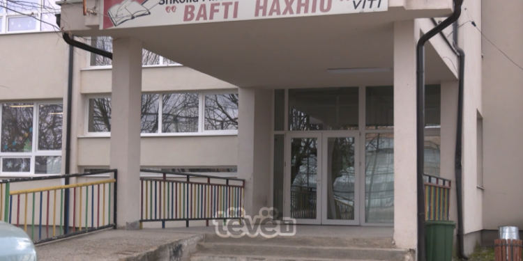 1 mijë e 500 nxënës të Vitisë të rrezikuar nga uji i kontaminuar