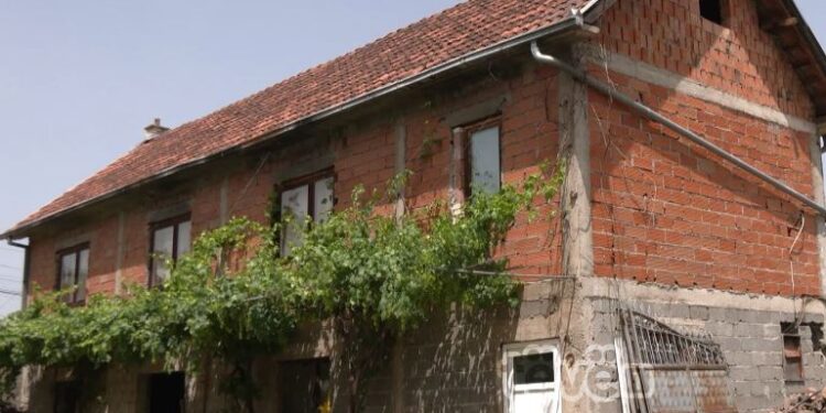 Shtëpia që shërbeu si shtab i logjistikës së UÇK-së në Landovicë të Prizrenit