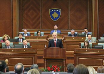 “Kosova ka sakrifikuar shumë për liri”, mesazhet e Blair para deputetëve të Kuvendit