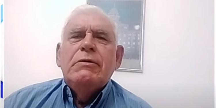 Vllasi thotë se Kurti bëri gabim që nuk u takua me Vuçiqin