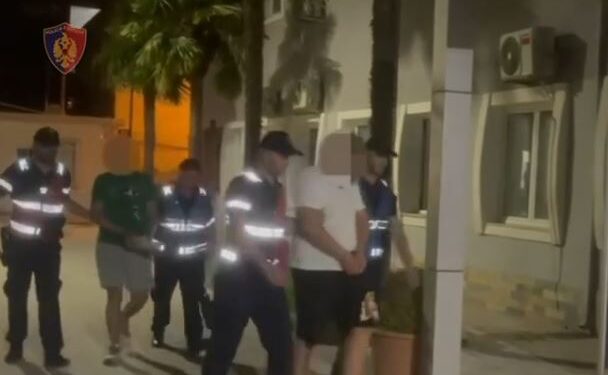 ​29-vjeçarja në Vlorë dhunohet nga babai, vëllai dhe i fejuari