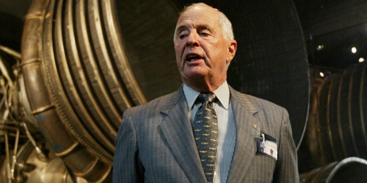 Vdes astronauti Bill Anders – autori i fotografisë më ikonike të Tokës