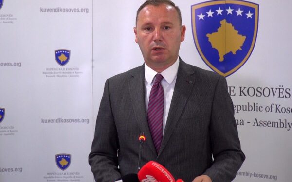 Zemaj: Tendenca për autokraci, shqetësim nacional