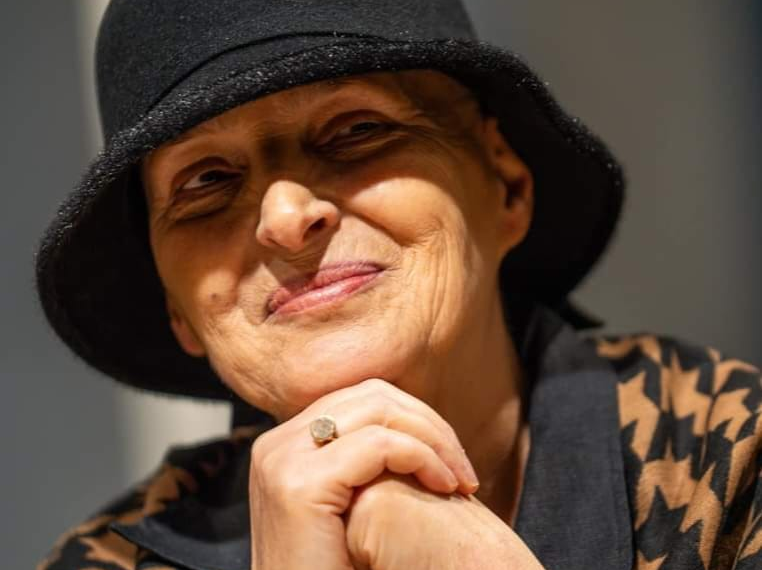 Vdes gruaja e Enver Malokut