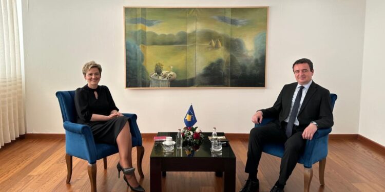 Kurti takohet me Sinanin, diskutojnë për zhvillimet në Preshevë