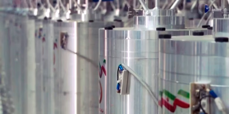 Franca, Gjermania dhe Britania i dënojnë masat e Iranit për zgjerimin e programit bërthamor