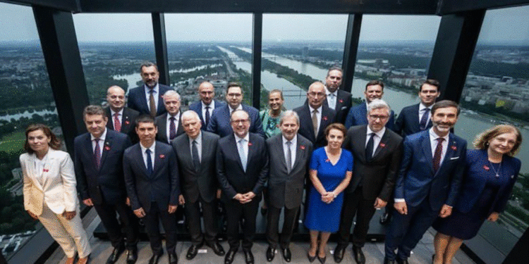 Borrell në Austri: Diskutuam se si të ndërtojmë një Evropë më të unifikuar