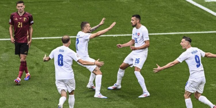 Belgjika befasohet nga Sllovakia