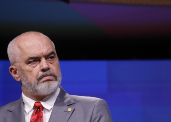 Rama sot viziton Kosovën