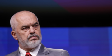 Rama sot viziton Kosovën