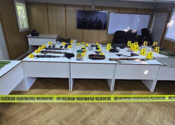 Policia tregon lokacionet ku u gjet armatimi në veri