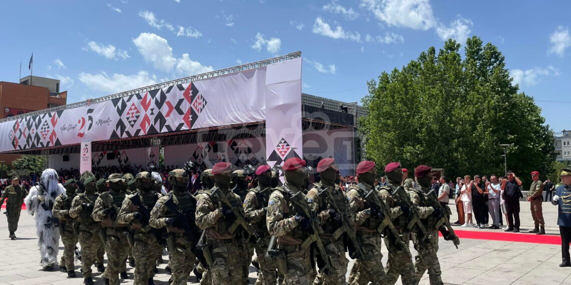Fillon parakalimi i njësive të FSK-së dhe Policisë së Kosovës