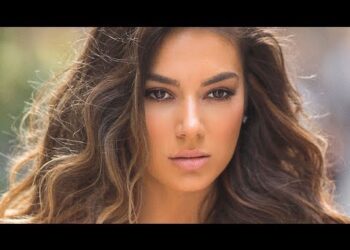 U ul në gjunjë, ky veprim e bëri të qajë Elvana Gjatën