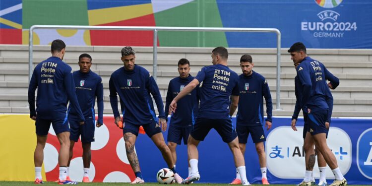 Spalletti e Donnaruma flasin para duelit me “kuqezinjtë”