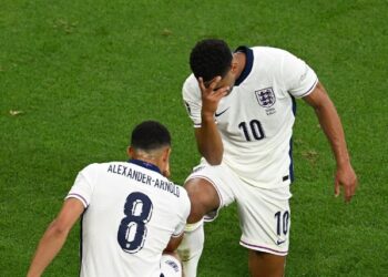 Anglia e mposht Serbinë