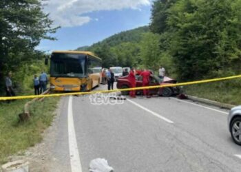 Policia jep detaje për aksidentin në Prishtinë, ku vdiq një person e u lënduan 14 të tjerë