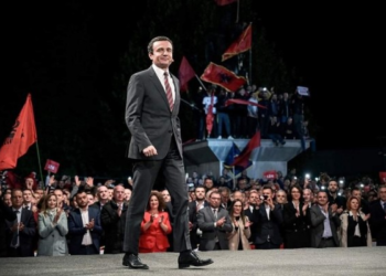 ​Kurti pritet ta përfundojë në tërësi mandatin, skepticizëm për zgjedhje në vjeshtë